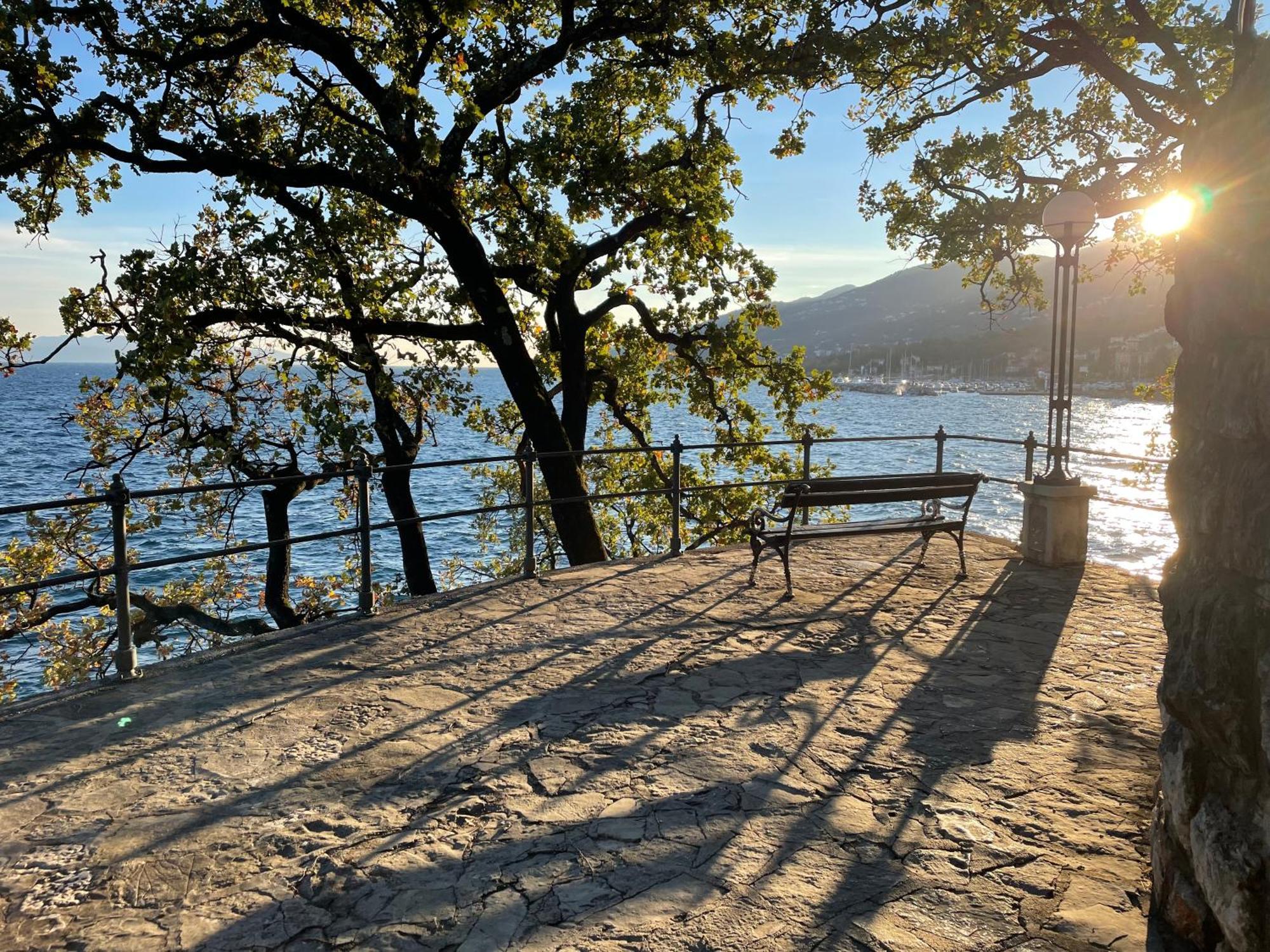 Artspace Location-Opatija-3 Bedroom House With Rooftop Garden By Beach Esterno foto